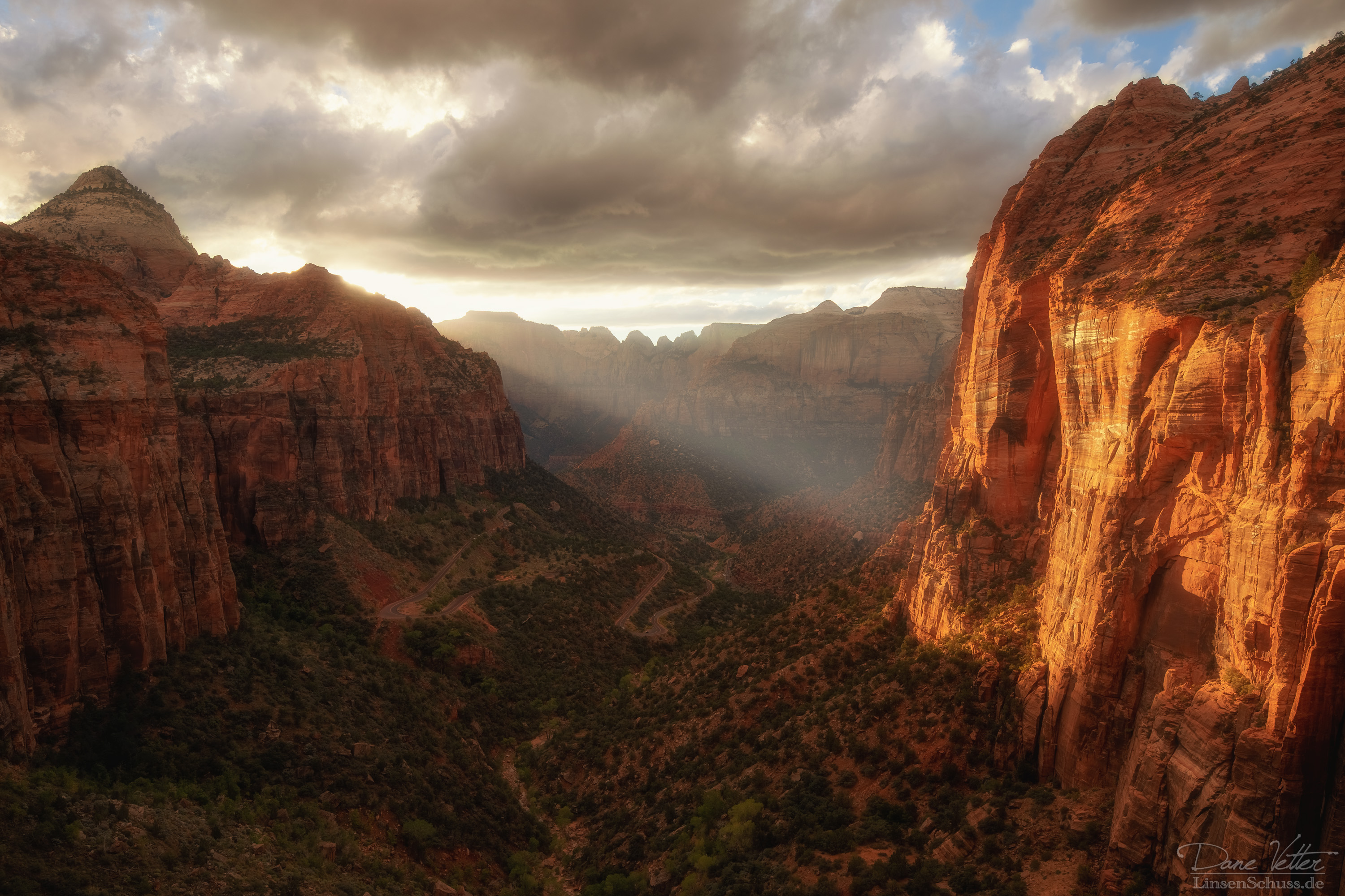 Zion National Park's Canyon Overlook
